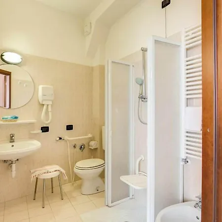 Hotel Roma 3*