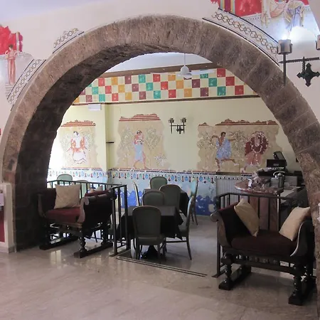 Roma فندق