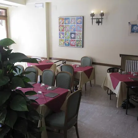 Hotel Roma Assisi