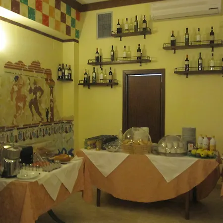 Roma Hotel